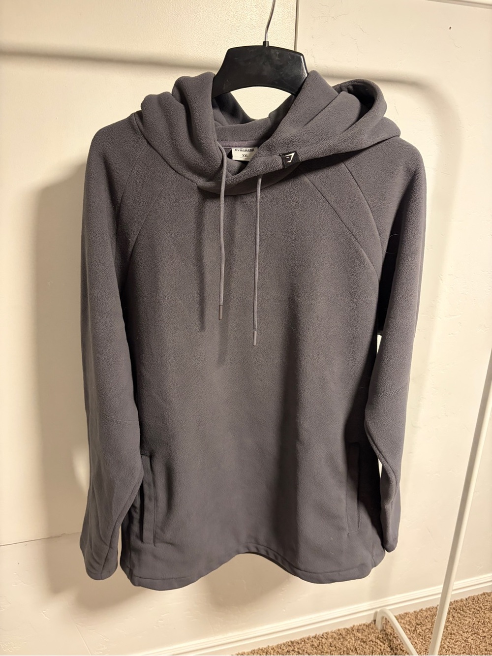 Gym Shark Men's Gray Hooded Pullover Fleece Sweatshirt